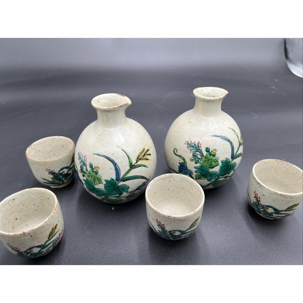 Hand Painted Ceramic Tokkuri Sake Set - Picture 1 of 6